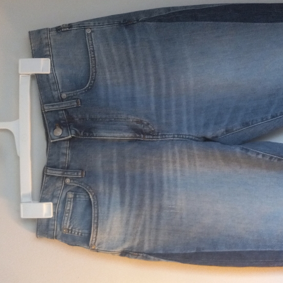 Madewell High Rise Slim BoyJean In Two Tone, Slightly Distressed - Picture 2 of 12
